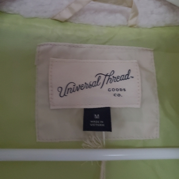 Women's Sherpa Jacket - Universal Thread Cream Size M - Picture 9 of 10